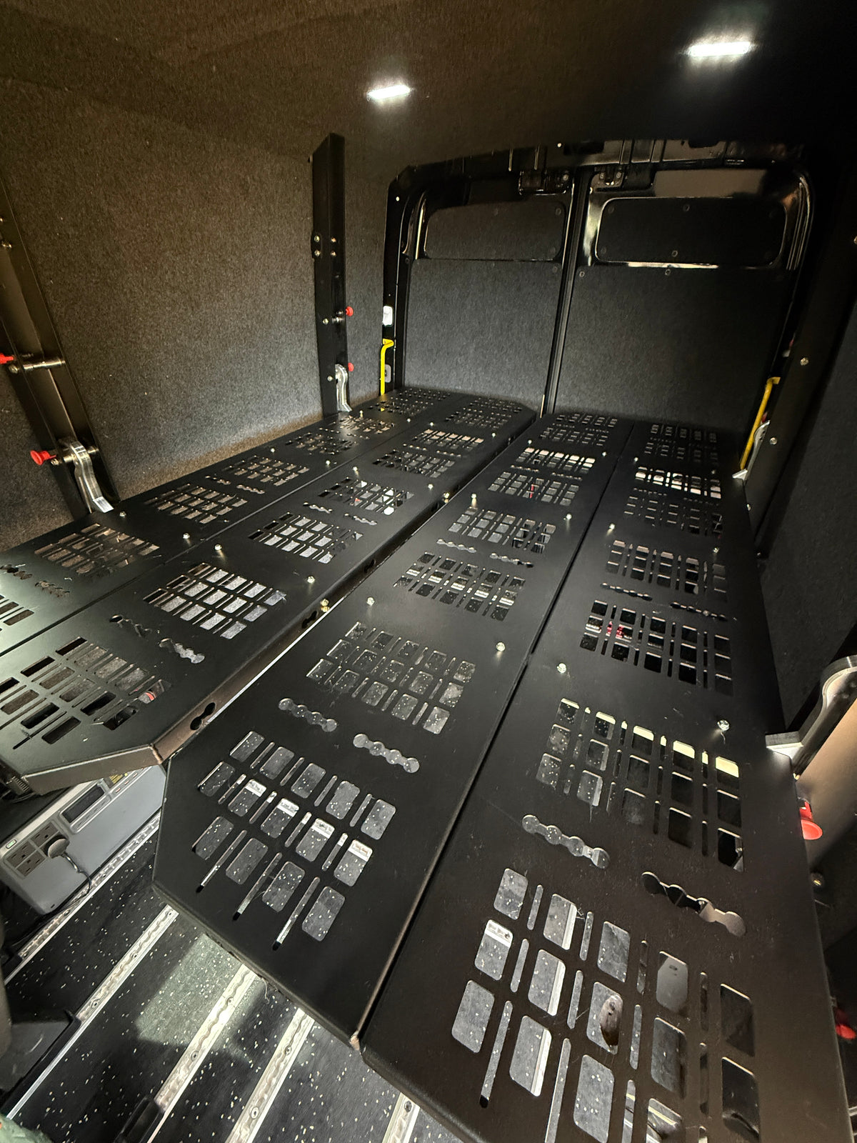 ViKA Adjustable Bed Storage System - VW Crafter / MAN TGE 2017>